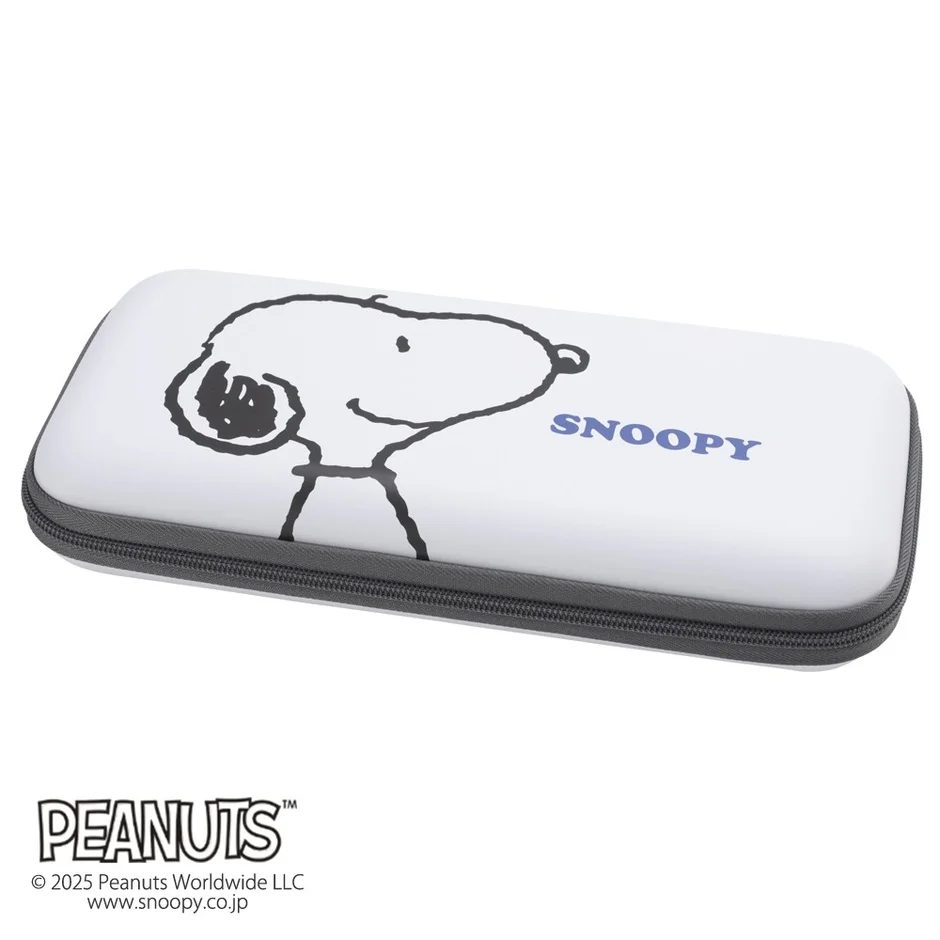 スヌーピーポーチ（Switch2用）フェイスデザインの斜めからの画像