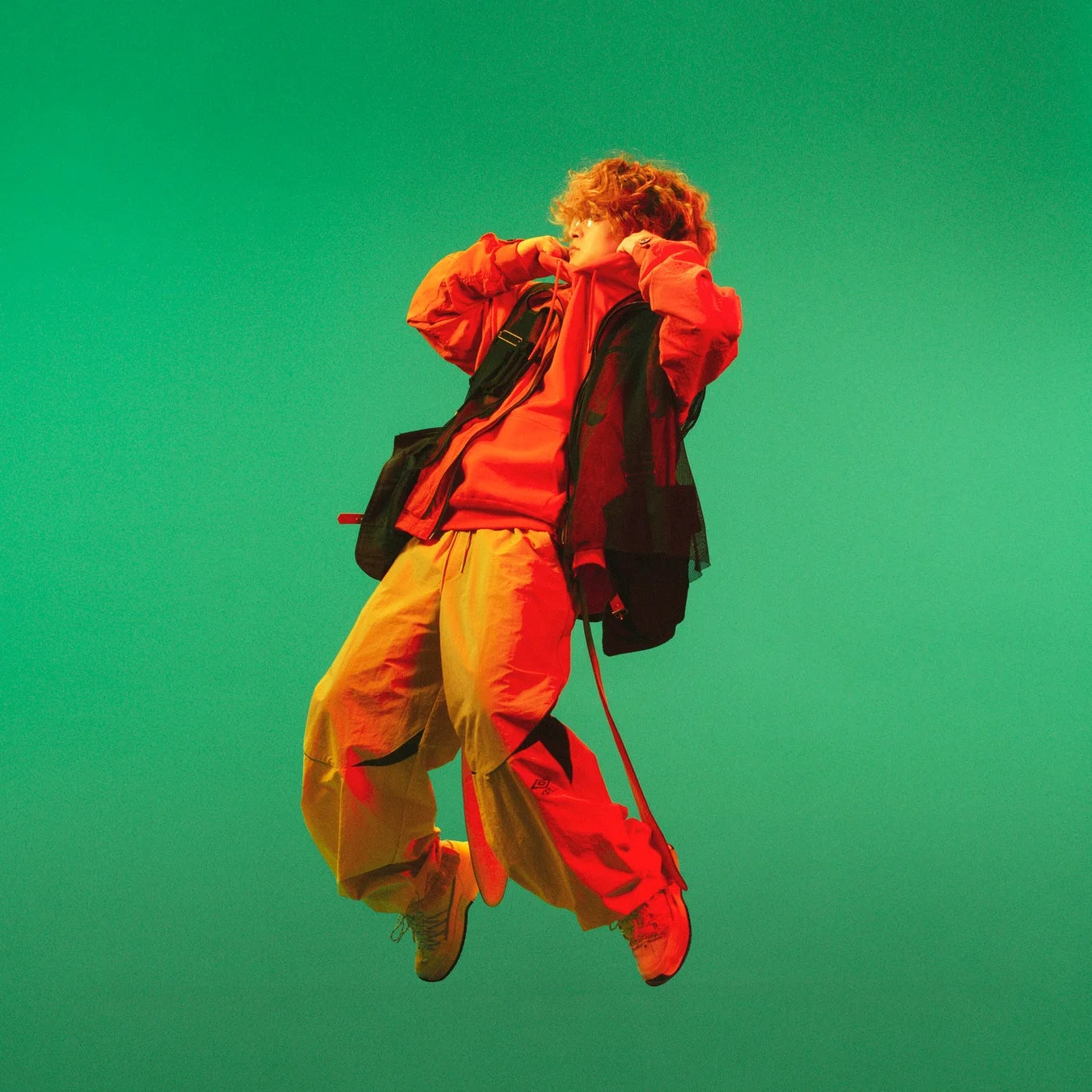 特別番組にゲスト出演するアーティストVaundy