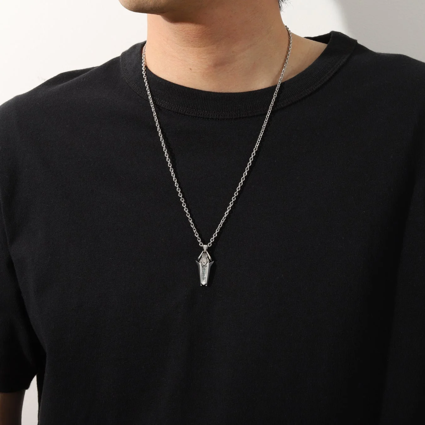 シンデレラ ガラスの靴 ネックレストップ着用イメージ