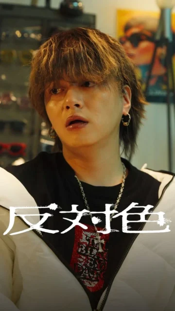 縦型ショートドラマ『反対色』より、主演の渡辺大貴（ハルキ役）。