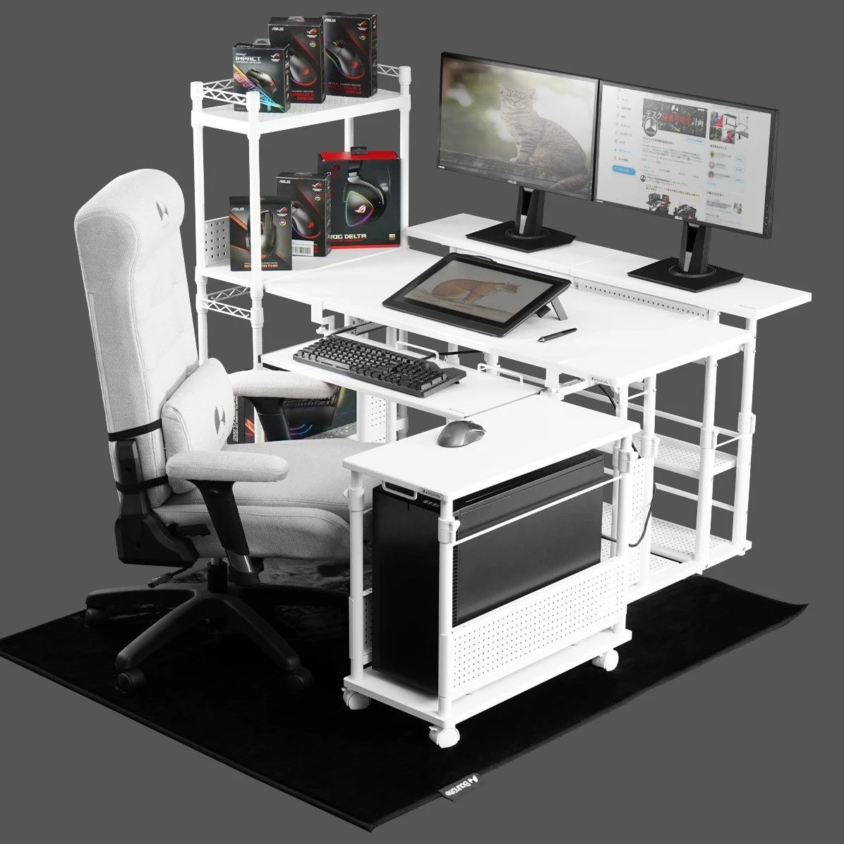 ホワイトカラーで統一されたゲーミングデスクとチェアの全体像