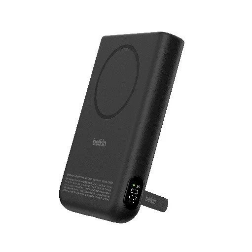 Belkin UltraCharge Pro モバイルバッテリー 10K（スタンド使用時）