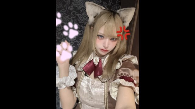 クラシカルで愛らしい！　ネコノメ、ゴシック調の猫耳ドレスコスプレを披露