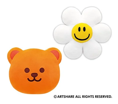 wiggle wiggleのクマの顔とスマイルフラワーのダイカットクッションプライズ