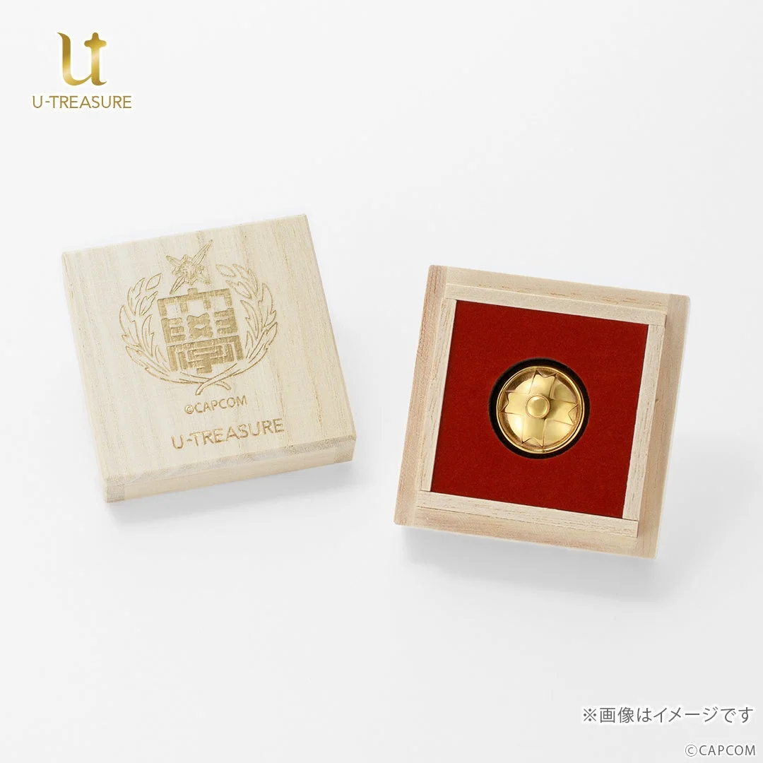 亜双義一真モデルの第二ボタン、特製桐箱ケース入り