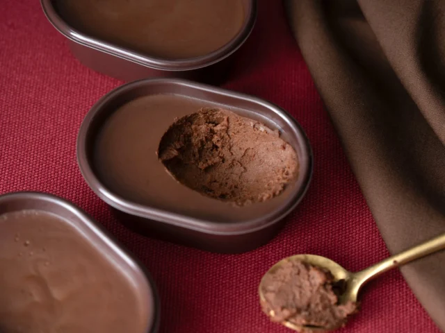 成城石井自家製 カカオ66%チョコレートと紅茶の焼きショコラ