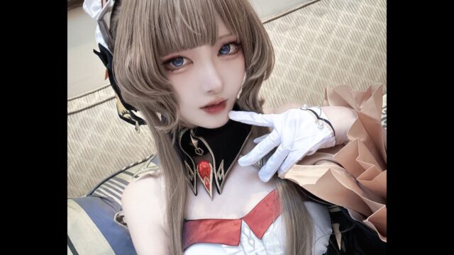 人形のような美しさ！　幸まる、『原神』サンドローネの完全再現コスプレを披露