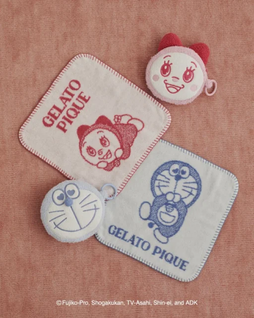 ドラえもんとドラミのベビモコフェイスポーチ