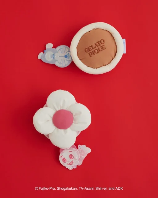 ドラえもんのモチーフポーチ