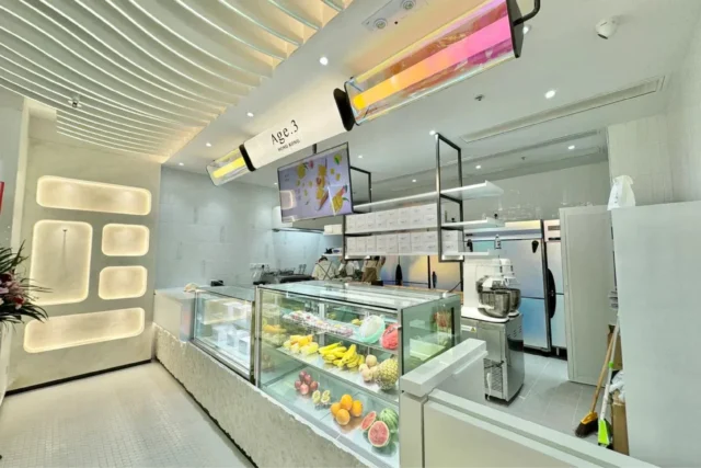 Age.3 HONG KONG（アゲサン 香港）の店舗内観