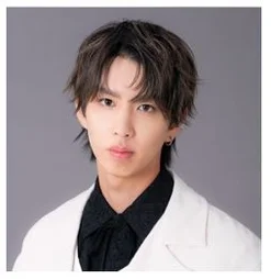 メントスアンバサダーに就任した人気動画クリエイターのはじめしゃちょー