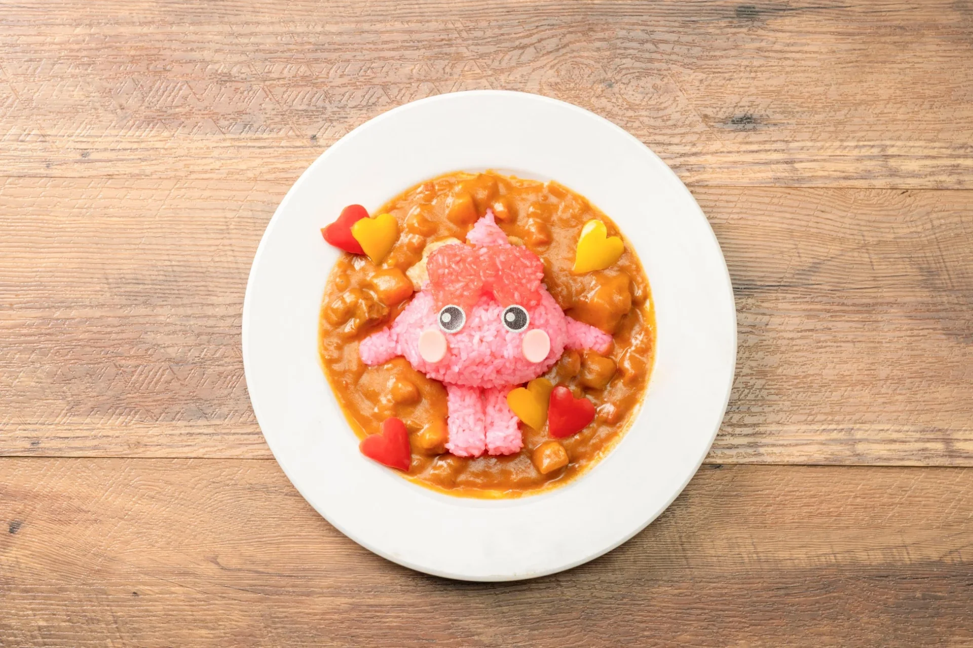 ほっぺちゃんの着ぐるみカレーライス