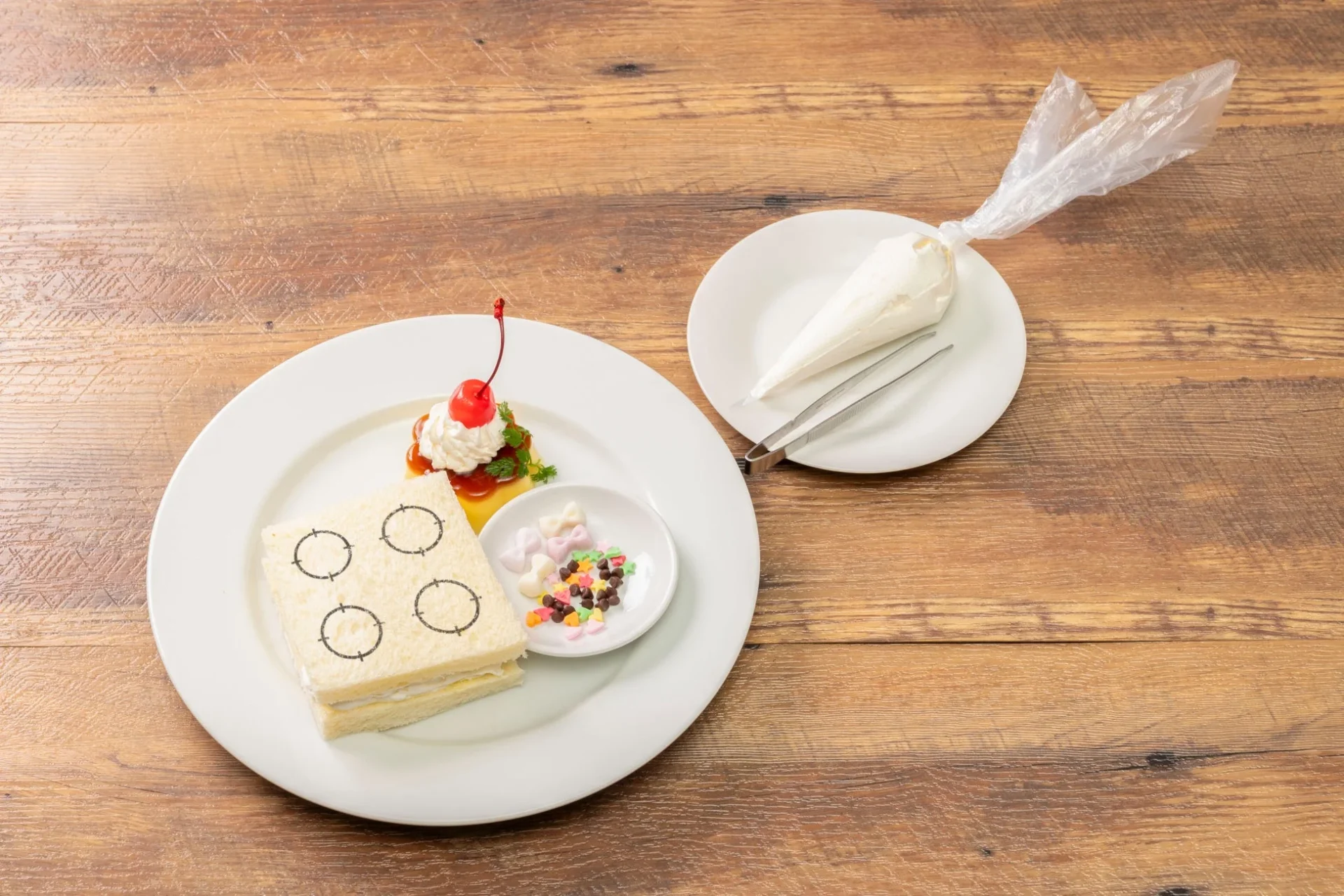 自分でデコレーションできる「ほっぺちゃんを作ろう！プレート」