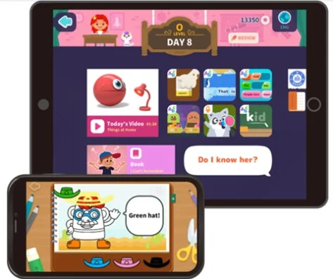 タブレットとスマートフォンで表示されたトド英語アプリの画面