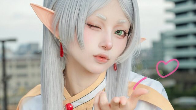 可愛さ爆発！　月海つくね、『鳴潮』のキャラクターのコスプレ写真で視聴者をノックアウト