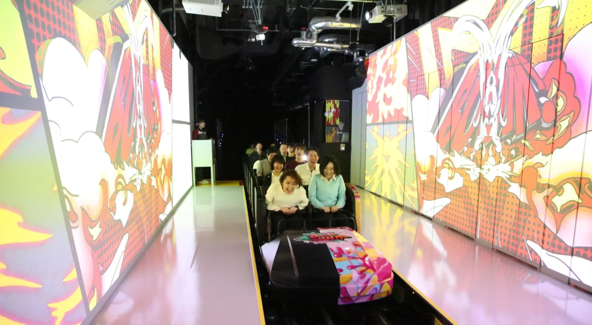 東京ドームシティ アトラクションズのバックダーン