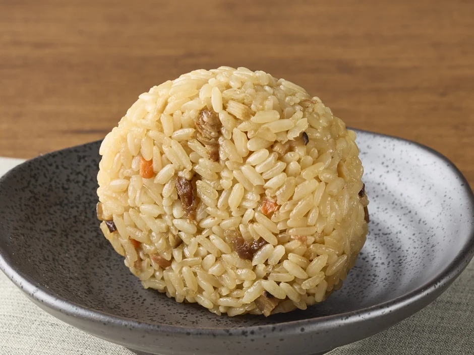 中華おこわ風おにぎりの商品写真
