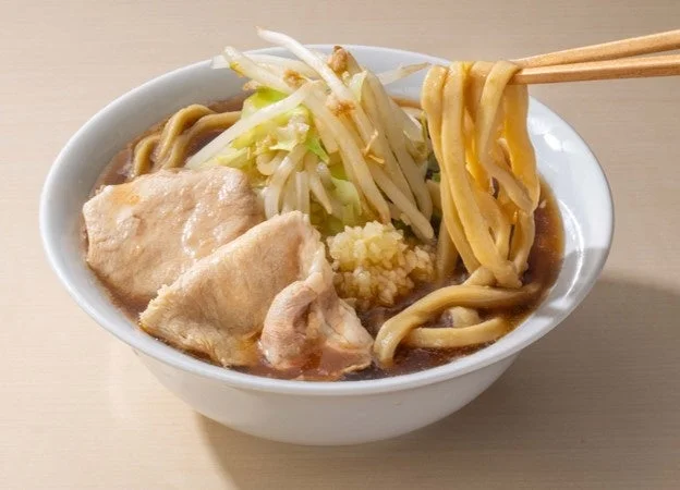 ワシワシ麺を使った「至高の〆 背徳ラーメン」