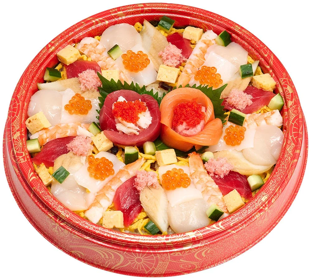 スシロー「華やか 海鮮ひなちらし」3人前のアップ写真