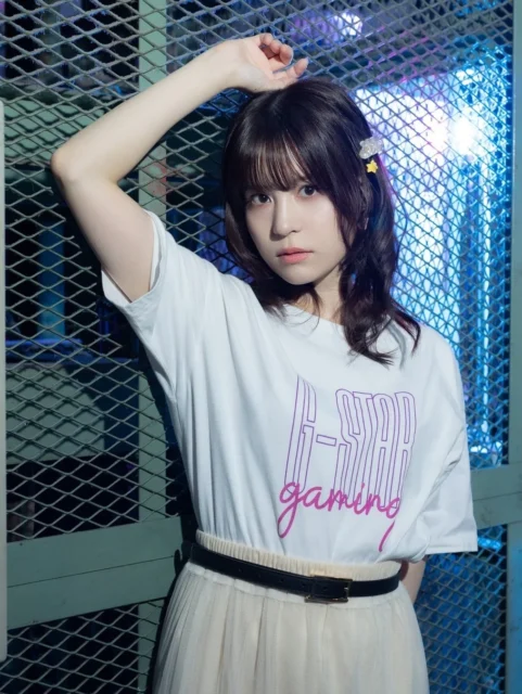 「カプコンTVチャレンジ!!」にゲスト出演する芦澤佳純。