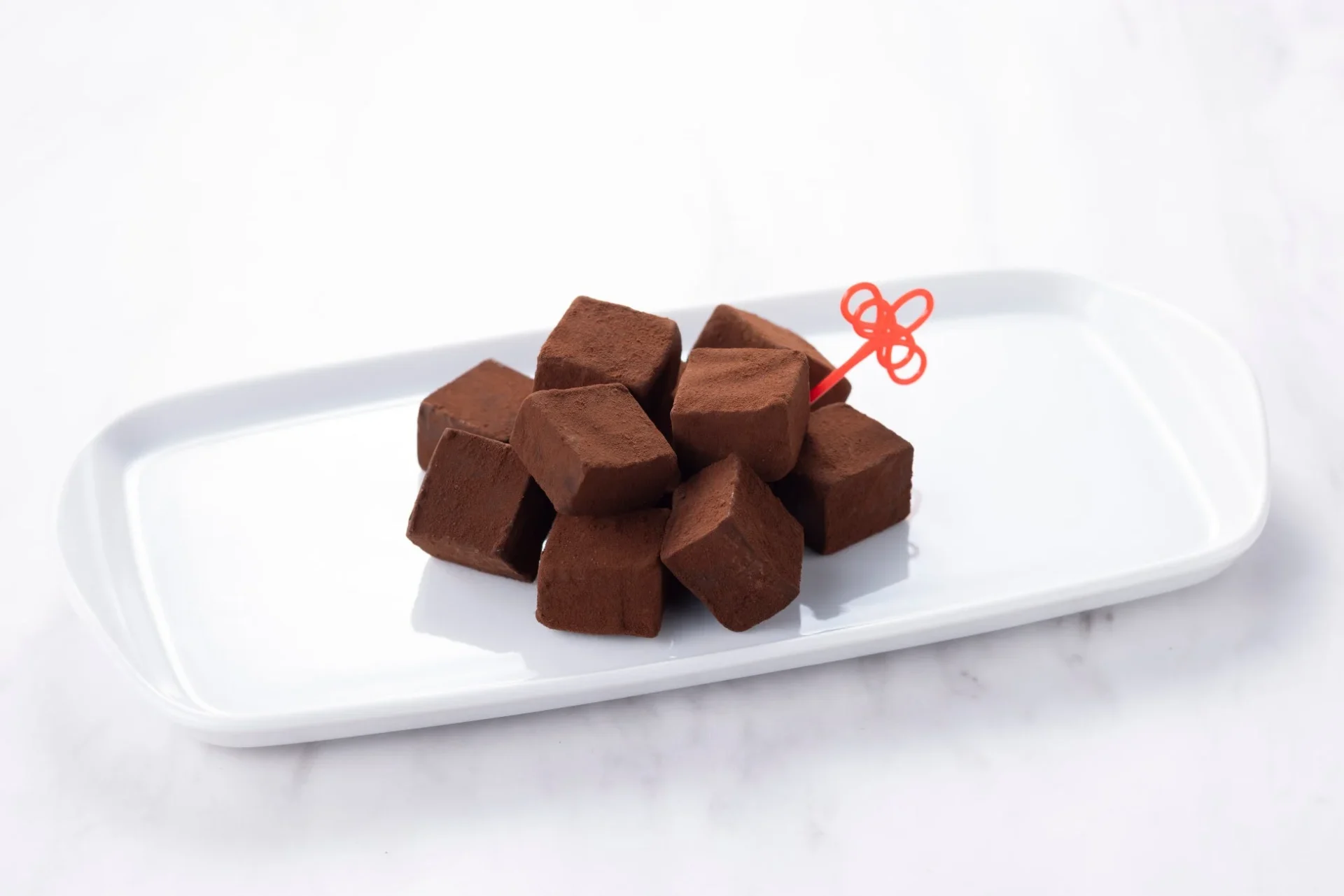 セブン-イレブンの新作「とろける濃厚生チョコ」