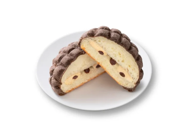 ヘーゼルナッツのショコラメロンパン