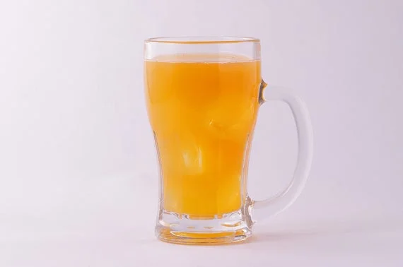 完熟あんず果肉を使った「にごり杏露酒オレンジ」