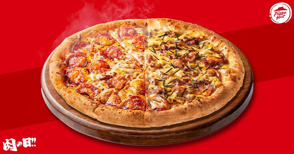 ペパロニクラシックと直火焼テリマヨチキンのハーフ＆ハーフピザ