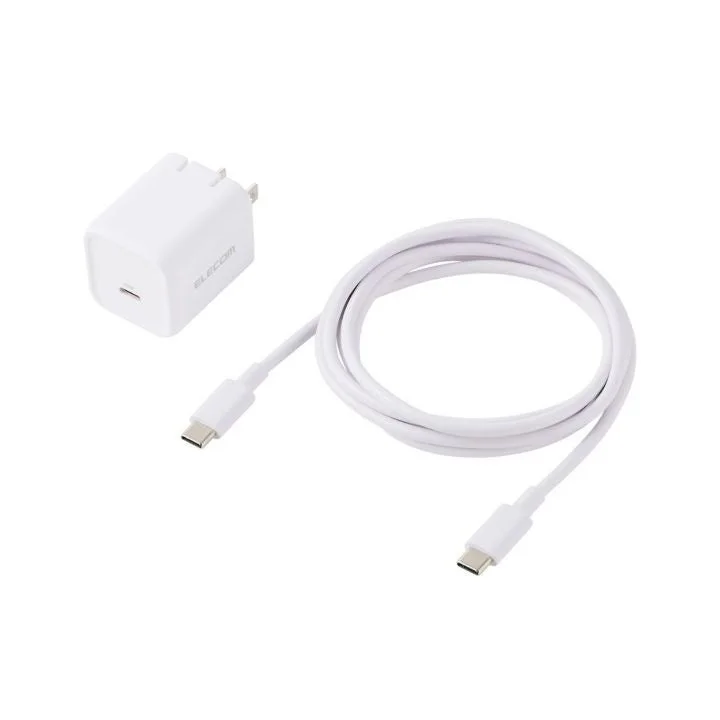 エレコムのUSB Type-C AC充電器(ホワイト)と付属ケーブル