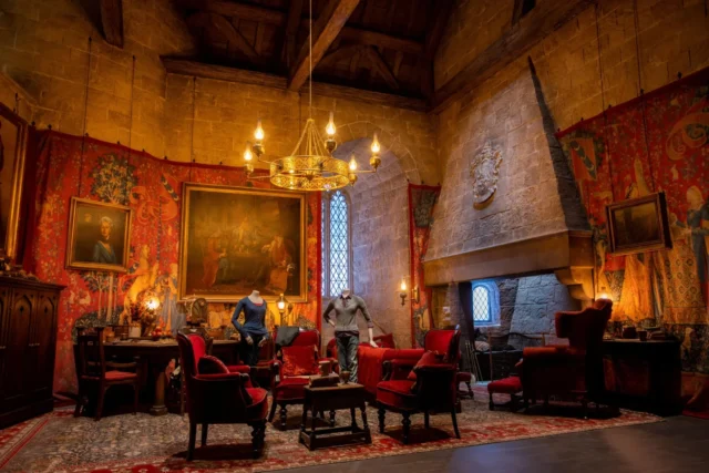 グリフィンドール寮の談話室のセット