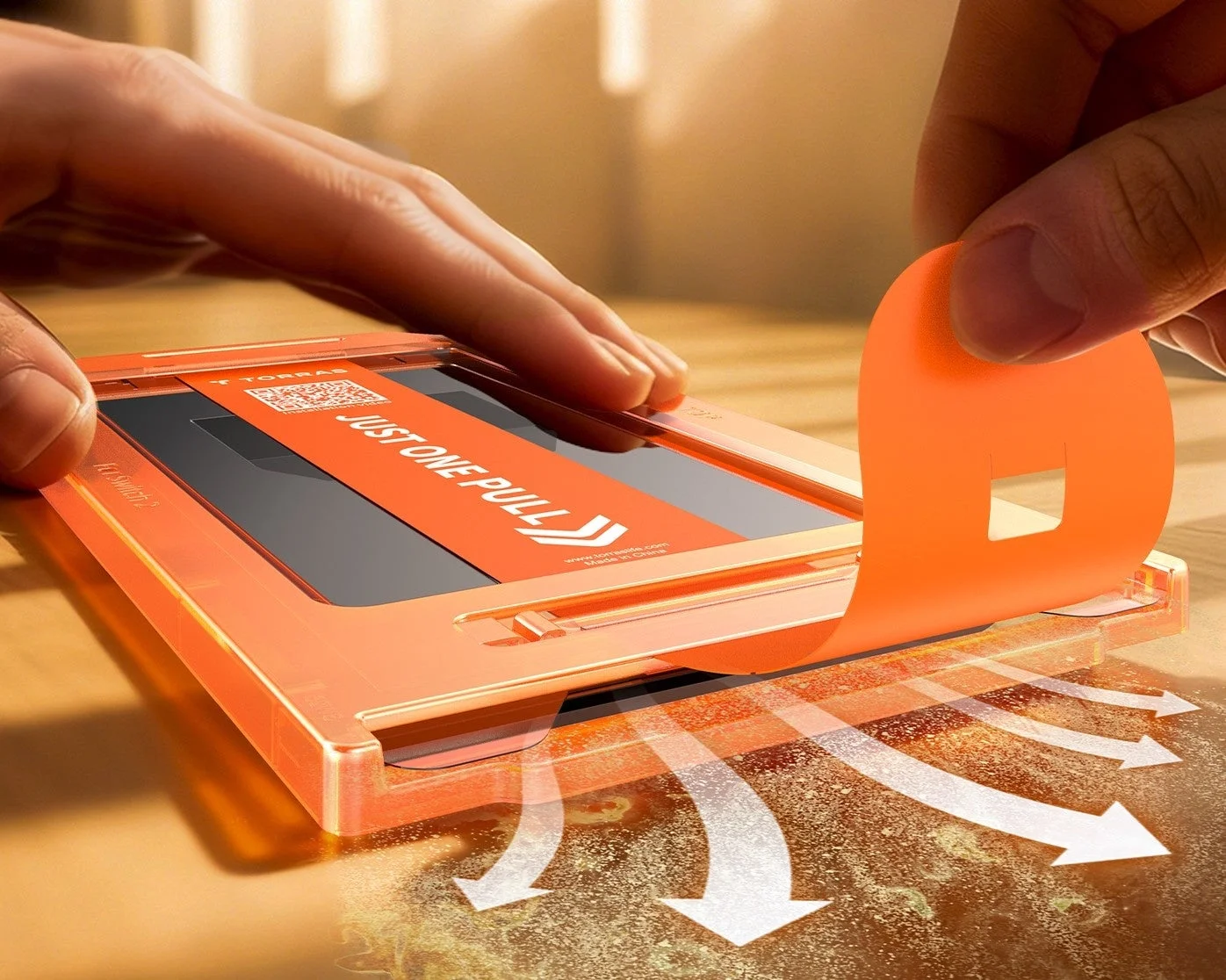 TORRAS GlassGo Ultra Switch2用フィルムの「引くだけ」自動貼り付けキットの使用イメージ