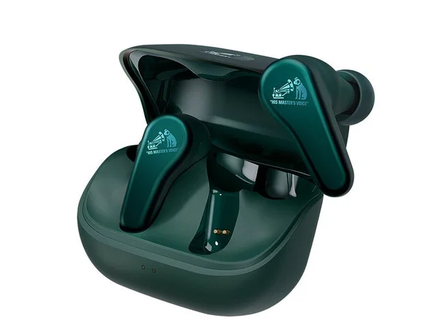 Victor HA-A110T ワイヤレスイヤホン ティールグリーン（ケースから出した状態）