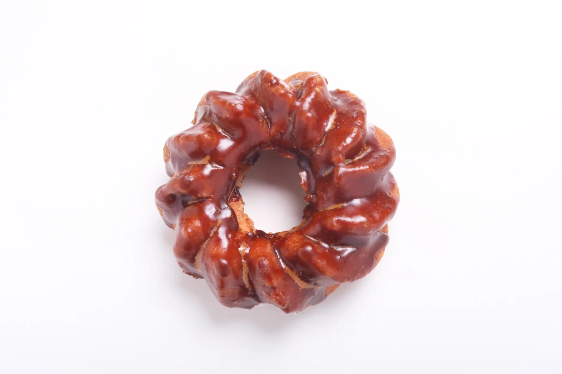 カヌレ特有の形状をしたカヌレドーナツ