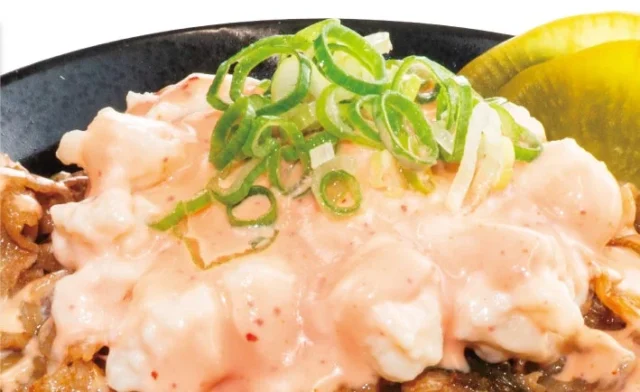 明太子の風味が活きた鬼マヨ明太ポテサラ丼