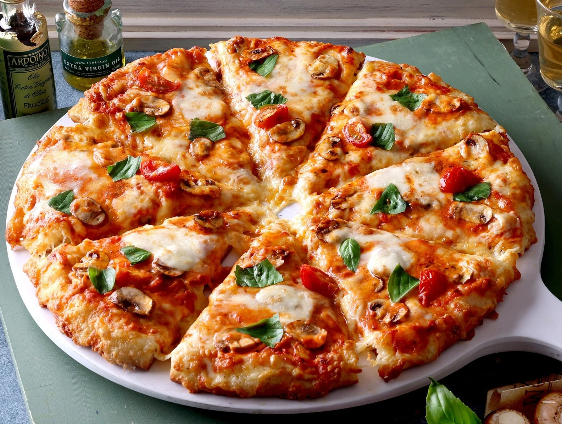 フレッシュマッシュルームのマルゲリータ～トマトクリーム仕立て～