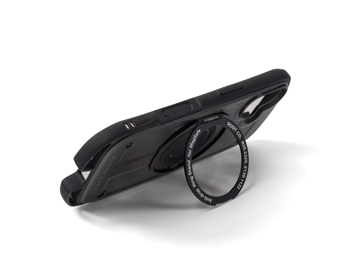 ケースの別側面から見たリングスタンドの使用状態