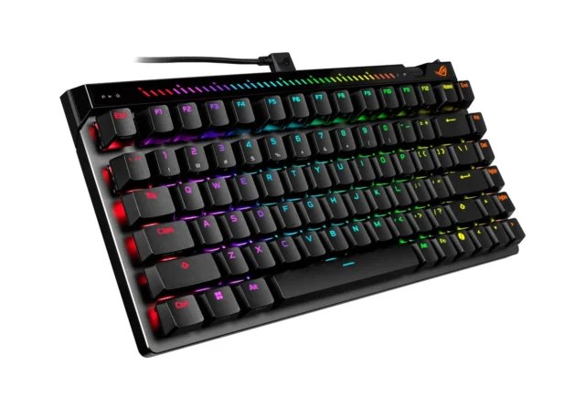 ROG Falchion Ace 75 HE Gaming Keyboard（ブラック）の斜め上からの写真