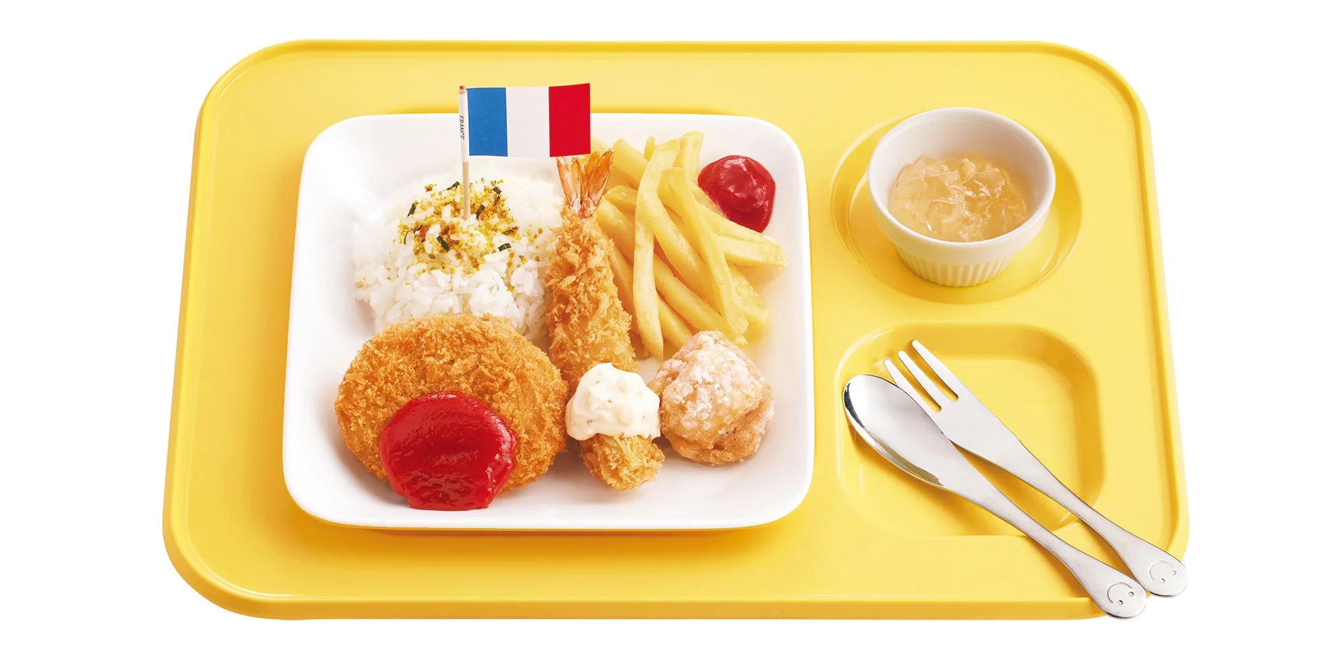 フランス国旗が添えられたジョイフルのキッズミックスフライプレート