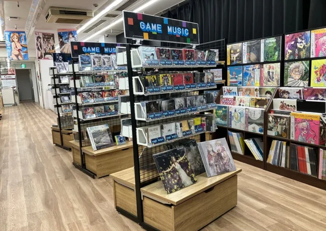 アニメイト店内のゲームミュージックCDコーナーの広角からの様子