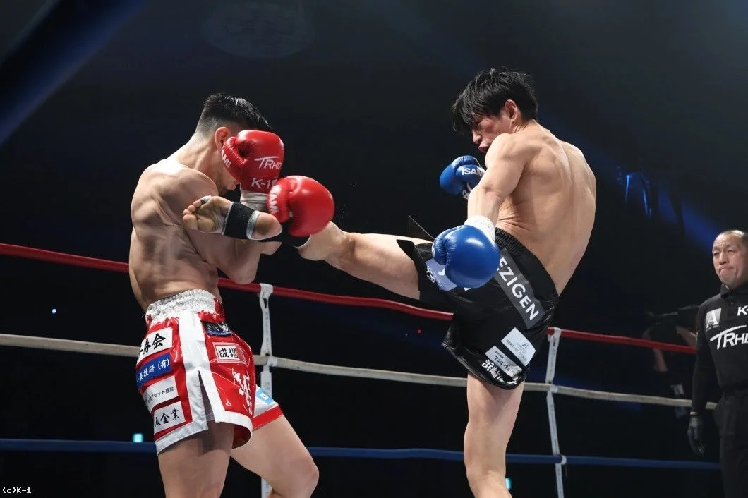 K-1スーパー・フェザー級で対戦する中島千博選手と松山勇汰選手