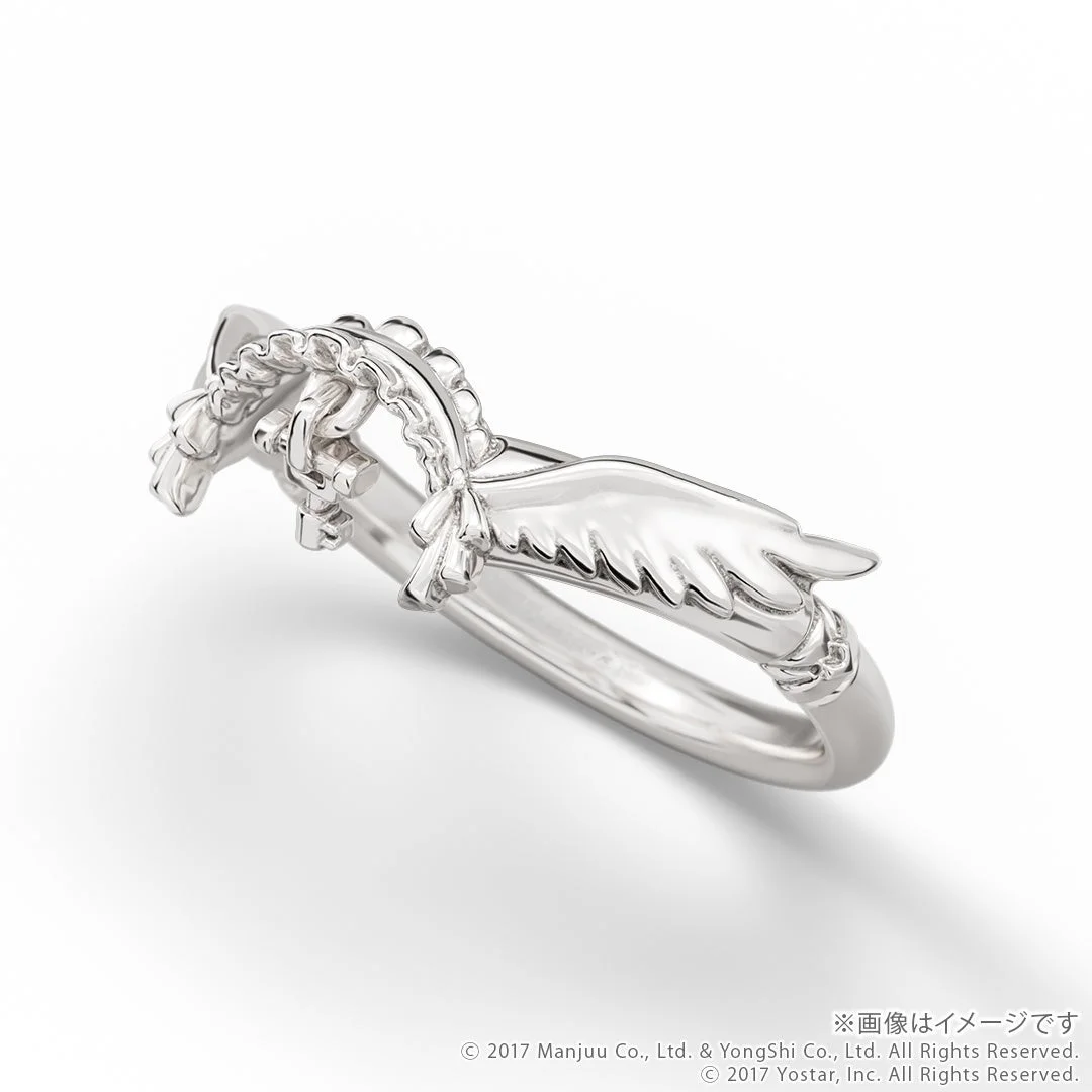 パーシュースモチーフリングの斜め上からのアングル