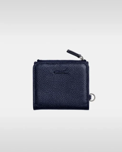ミッドナイトカラーのバイフォールドスリムウォレット外観
