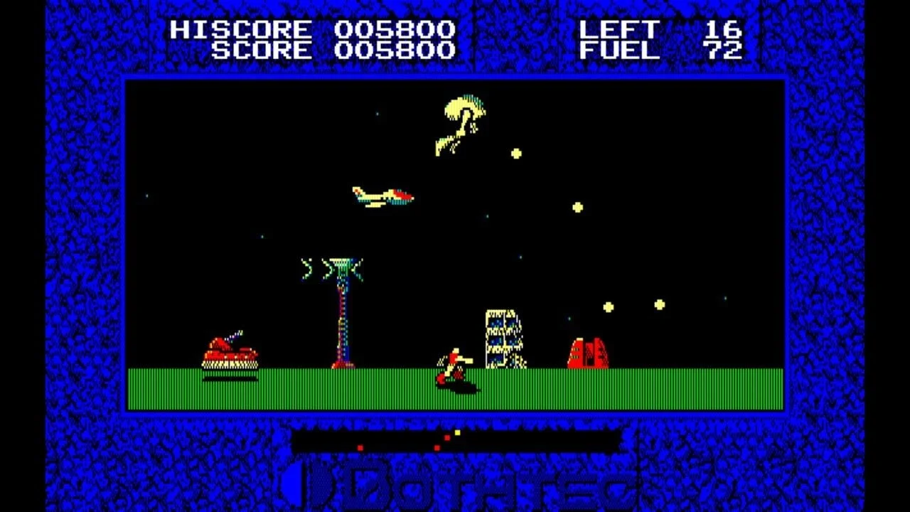 『エギー PC-8801』のゲームプレイ画面（物資回収）