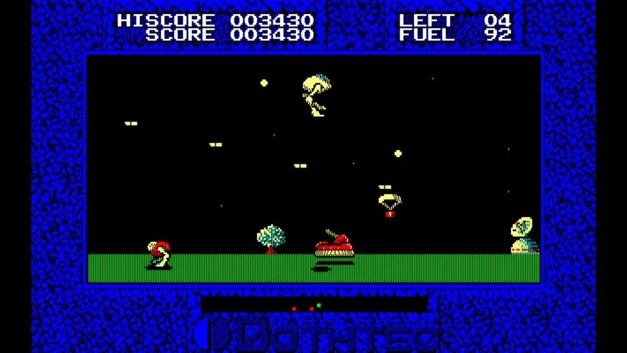 『エギー PC-8801』のゲームプレイ画面（敵キャラ）