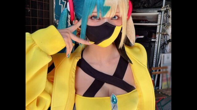 ギャルでセクシー！　えなこ、『ポケモン LEGENDS Z-A』カナリィの完全再現コスプレを披露