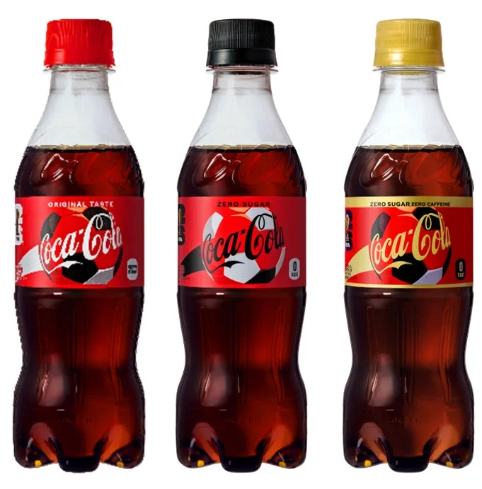 コカ・コーラ FIFA ワールドカップ限定デザインパッケージの3種類のボトル