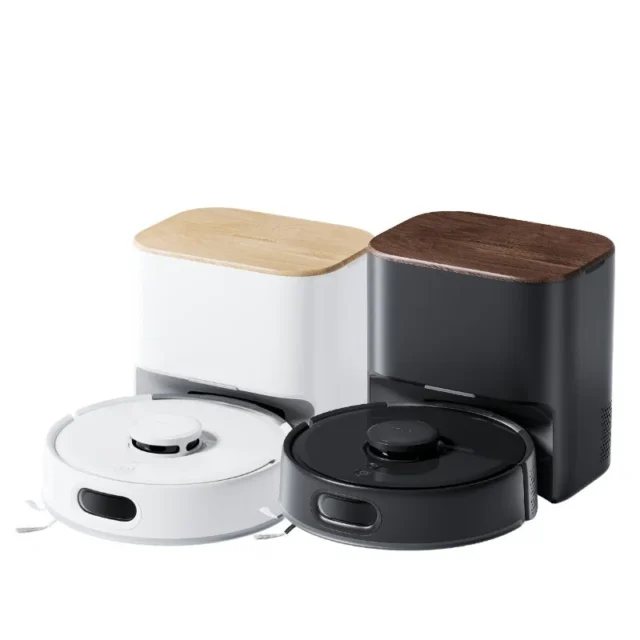 SwitchBot ロボット掃除機K11+のホワイトとブラック