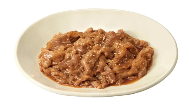 すき家の牛カルビ焼肉皿