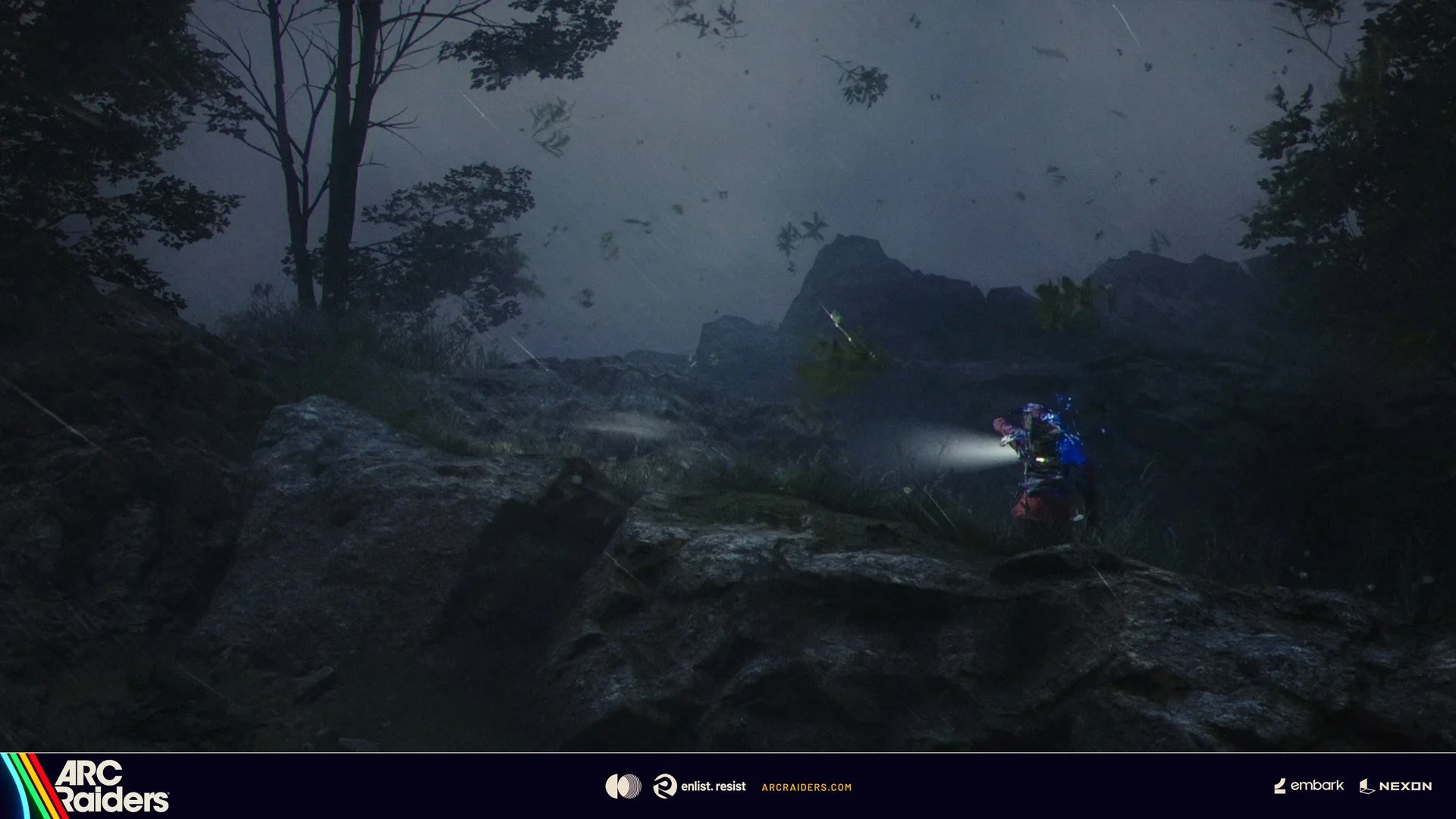 台風の中を進むレイダーのゲームプレイ画面