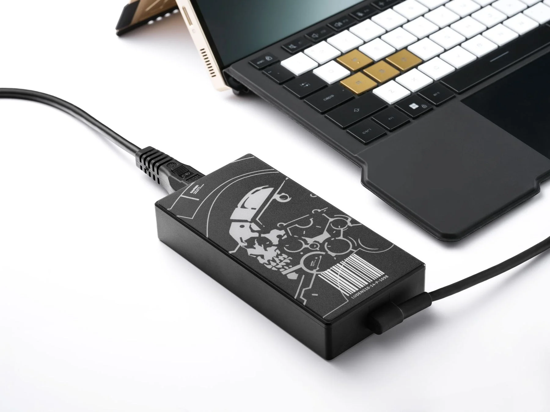 ROG Flow Z13-KJP専用デザインのACアダプター